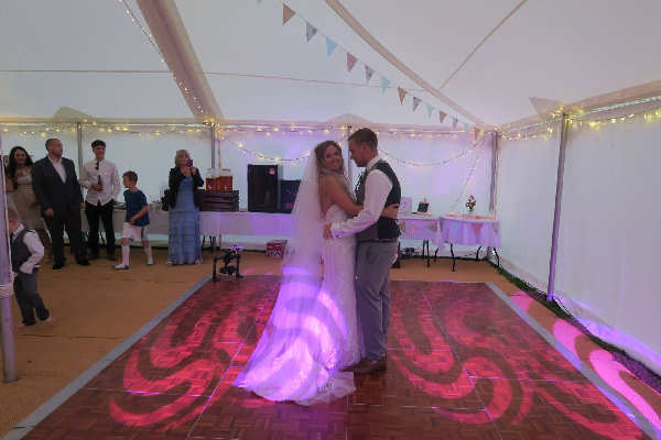 Poltair Holiday Barns First Dance